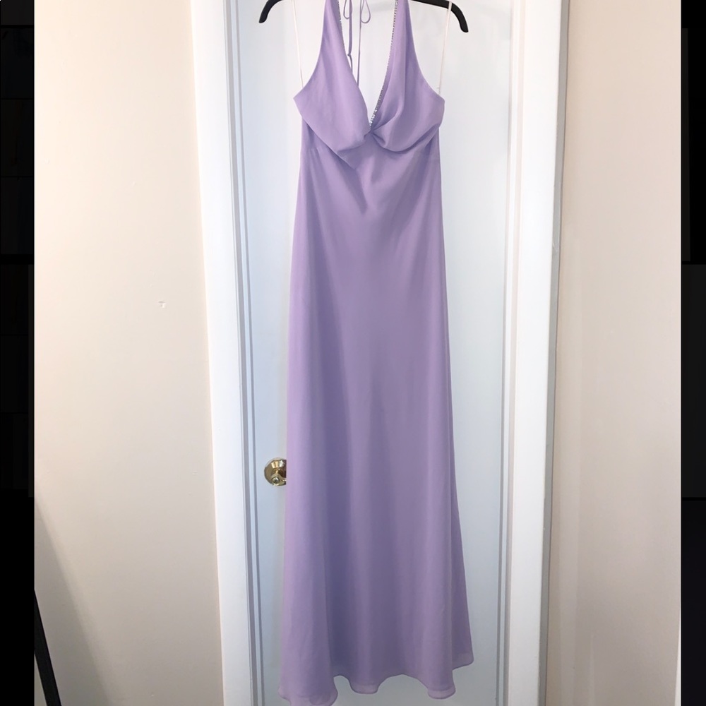 SEASONS DESIGN INC light purple long flowy gown. Size XL.